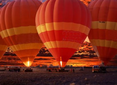 1 Day Uluru & 30 Min Ballooning Package