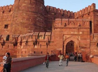 Classical Forts and Palaces Tour