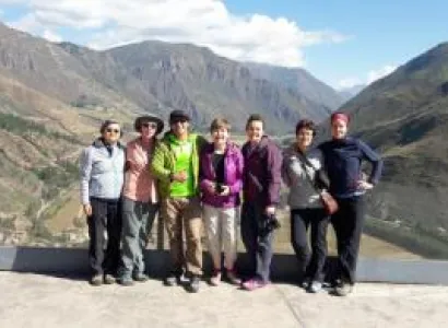 Sacred Valley & Machu Picchu 2 Days 1 Nights Package