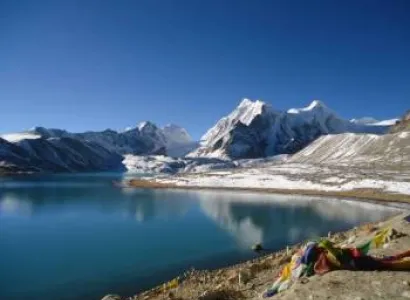 Tour in Reverse Special Mid-range Tour Package