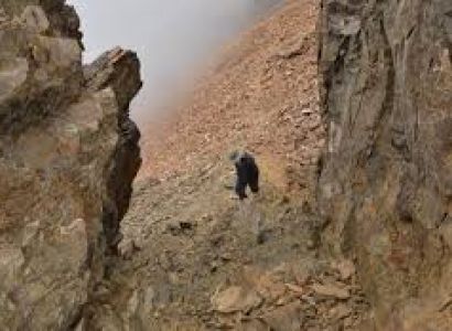 TRADITIONAL CLIMBING IN THE CENTRAL ANDES