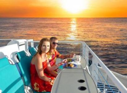 Romantic Sunset & Dinner Cruise Tour