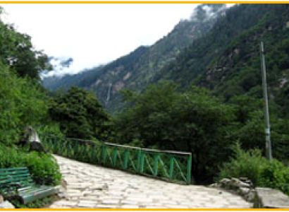 Valley of Flowers Trek Tour