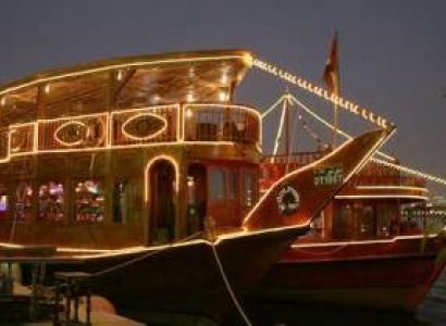 Dubai Dhow Cruise Dinner Deals with Live Shows Tour