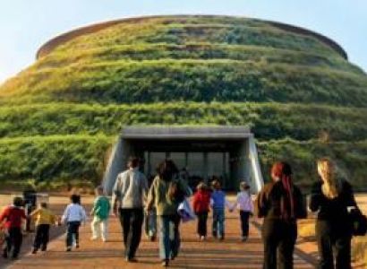 Full Day Cradle of Humankind, Sterkfontein Caves and Lion Park Tour