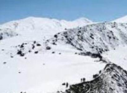 Hampta Pass Trek Tour