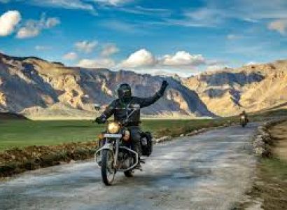 Leh Ladakh Bike Trip Package