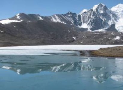 Gangtok to Gurudongmar Lake 3 Day’s Tour