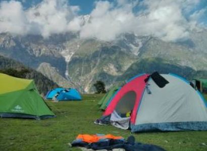Family Camping At Mcleodganj Tour