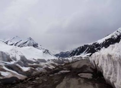 Manali-leh-manali Tour