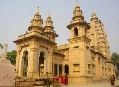 Allahabad, Varanasi & Sarnath Tour 05 Days