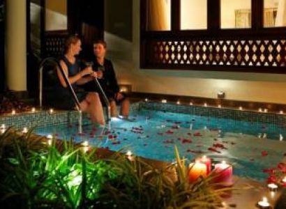 Munnar -Thekkady Honeymoon Package