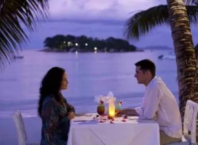 Kullu Manali Shimla Honeymoon Tour Packages from Dewas