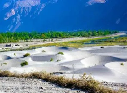 Leh with Nubra Valley Tour