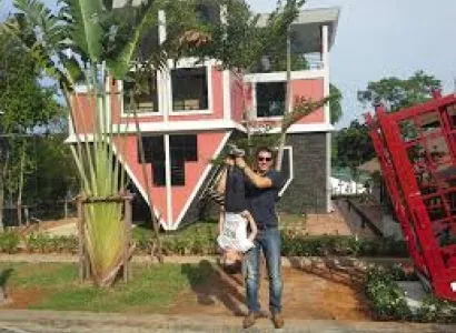 Baan Teelanka & A-maze-in-phuket Tour