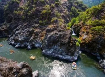 White Water Rafting & 4 Wheel Drive Adventure