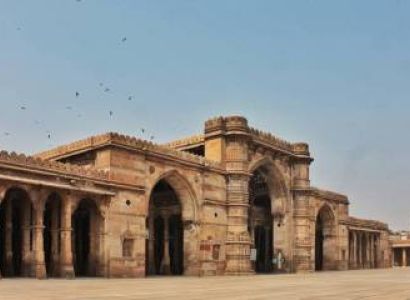 Ahmedabad - Sasan - Gir - Ahmedabad Tour