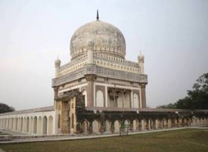 Hyderabad Hussain-Sagar by Evening Tour
