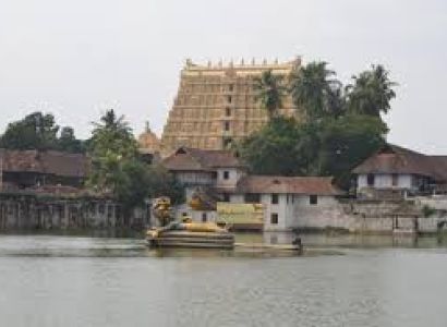 Kerala Special Tour- Kovalam 2n - Alleppey 1n - Munnar 2n - Athirapally 1n