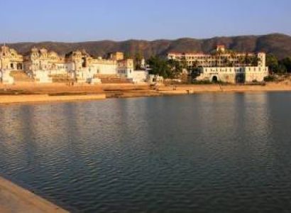 Forts & Lakes Tour Package