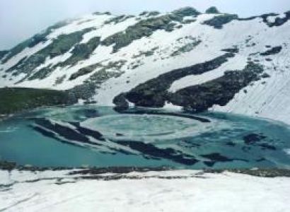 Bhrigu Lake Trek Tour Package