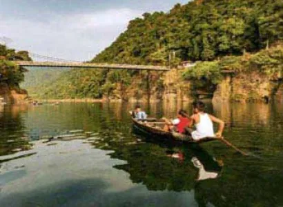 Shillong - Cherrapunjee - Dawki - Mawlynnong Tour