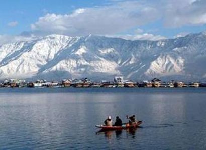 Stunningly Beautiful Kashmir Tour