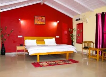 Windsor Cottages Lansdowne Tour