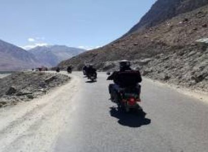 Leh Bike Tour from Srinagar