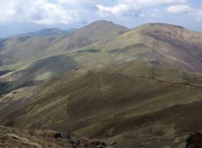 Roopkund  Trek Jun-oct Best Time for this Trek Tour