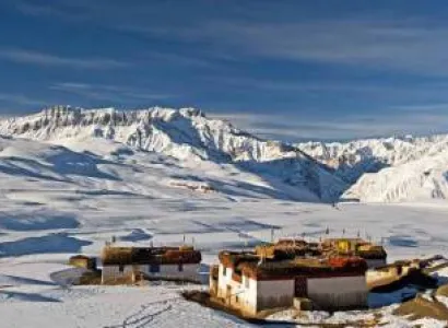 Parangla Pass Trek  Tour