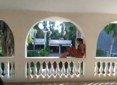 Budget Rooms in Akogo House Tour