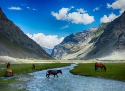 Rocky Hills of Leh Tour