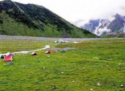 Beas Kund Trek  Tour