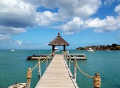 Mauritius with  Dubai Honeymoon Package