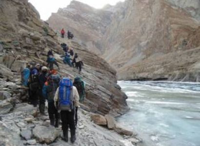 Okhrey to Sandakphu Trekking Tour