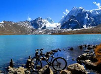 7 Nights and 8 Days Royale Himalayas Tour