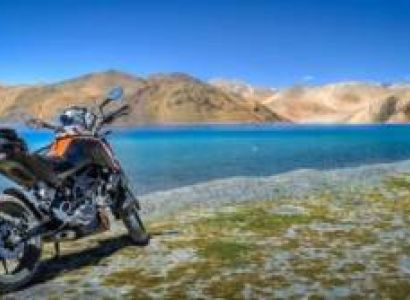 Tsomoriri with Tsokar Lake Motor Bike Tour