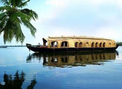 09 Nights  10 Days Enchanting Kerala Tour Package