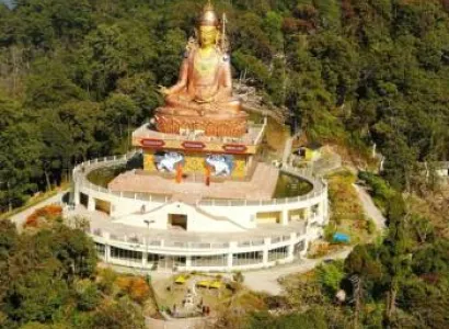 6 Nights / 7 Days Sikkim Tour Package – Gangtok 3N | Lachung 1N | Pelling 2N