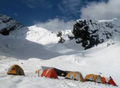 Friendship Peak Trek Tour