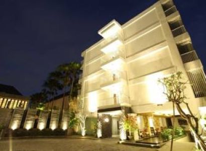 4 N @Paragon Hotel Seminyak