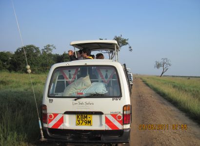 Lake Nakuru & Maasai Mara Camping Safari Tour