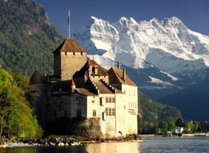 Swiss Paris Amsterdam with French Riviera Tour