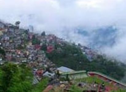 North East Delight with Pelling Tour