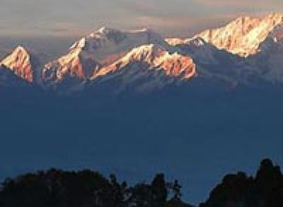 Discover East Himalaya Tour