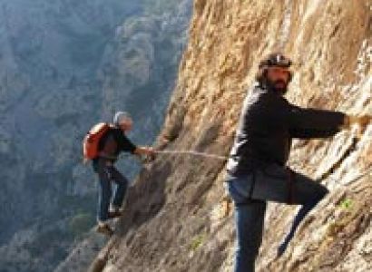 Mountain walking holiday at Asteroussia Mountain in Crete with Markos and cooking courses with Georg