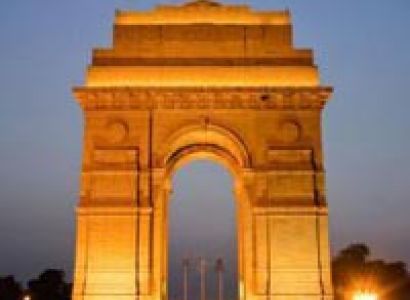 Holy Ganges, Exotic Temples, Indian Tiger with Golden Triangle Tour