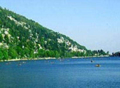 Delhi - Nanital Taxi Tour