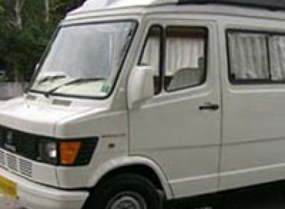 Gurgaon To Agra Tempo Traveller Package